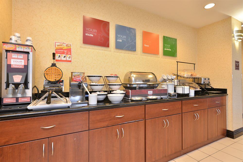 Comfort Inn&Suites Las Vegas - Nellis Esterno foto