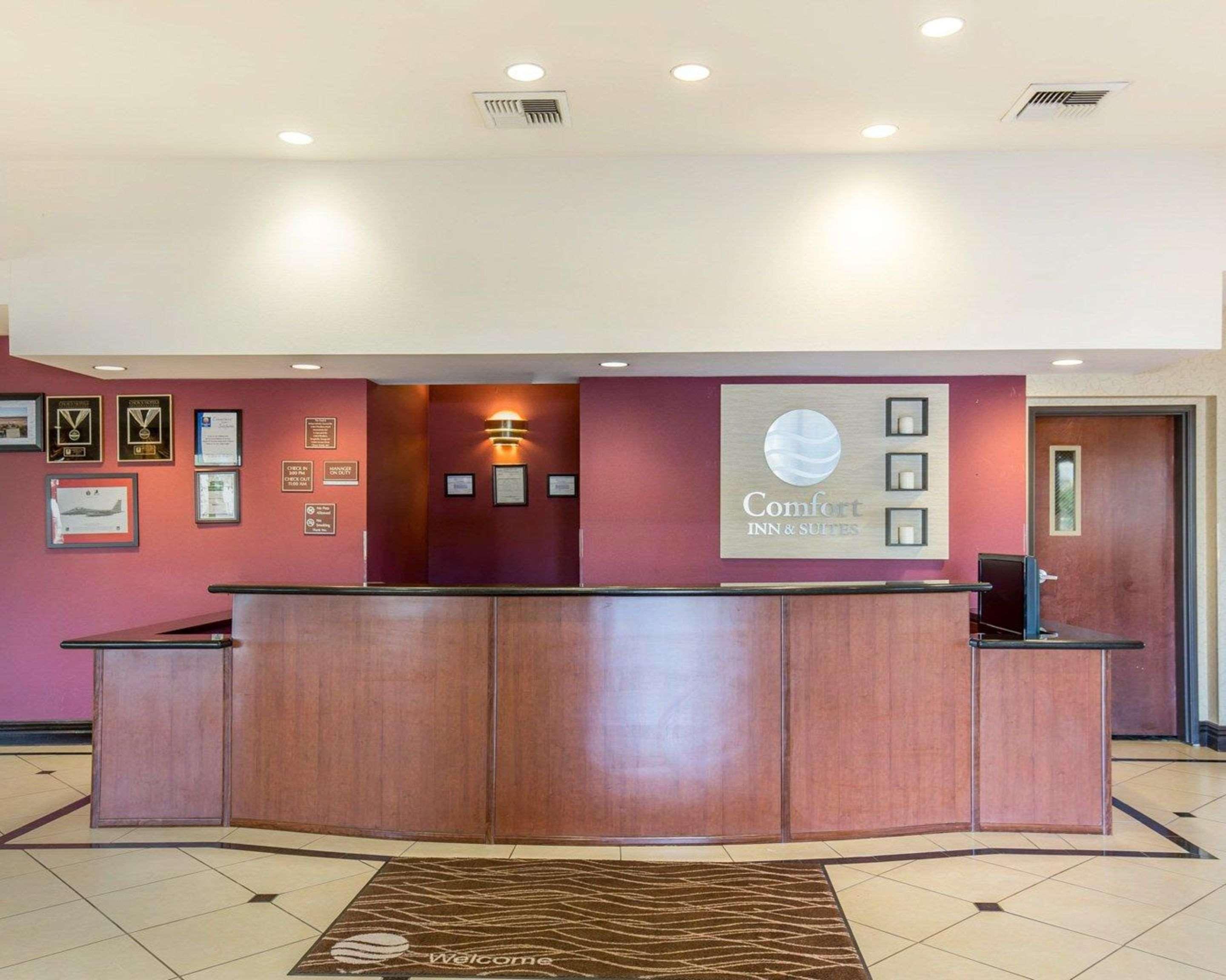 Comfort Inn&Suites Las Vegas - Nellis Esterno foto