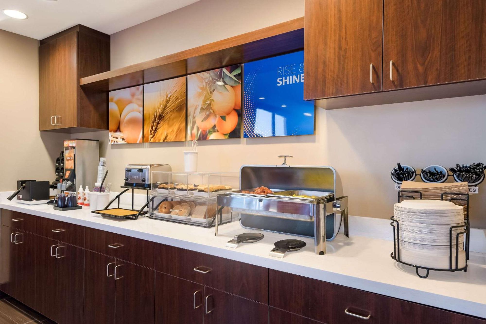 Comfort Inn&Suites Las Vegas - Nellis Esterno foto